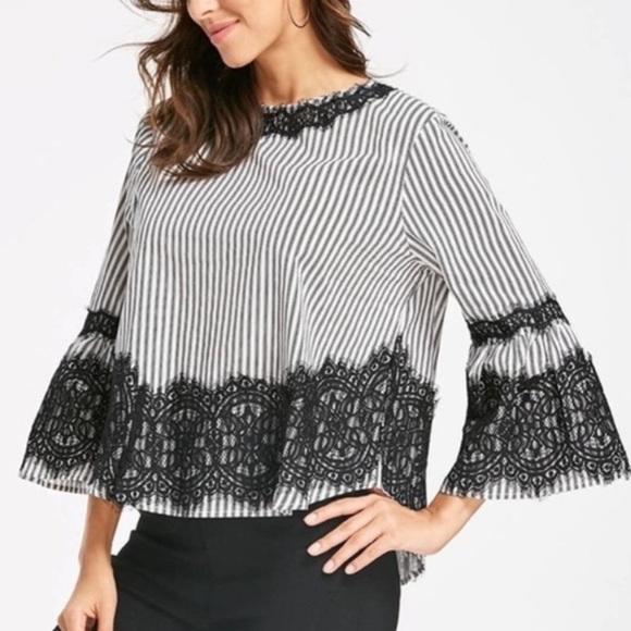 [L]Zara Black White Stripped Lace Cotton Bell Sleeve Blouse - Picture 2 of 11
